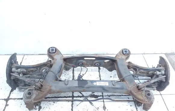 Mercedes-Benz C W203 Rear subframe 2033506659