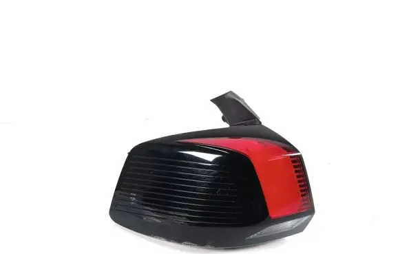 Peugeot 5008 Rear/tail lights 9811028080