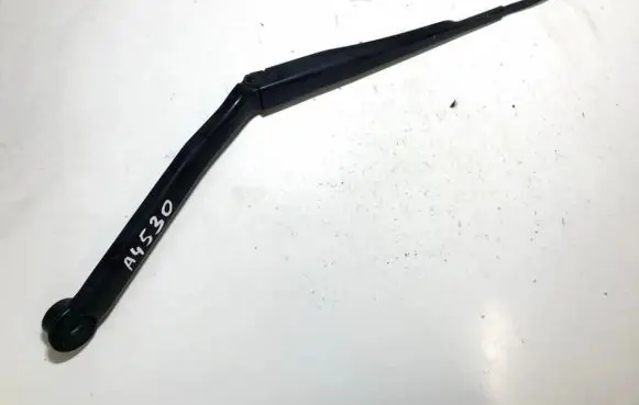Lexus GS 300 350 430 450H Front wiper blade arm