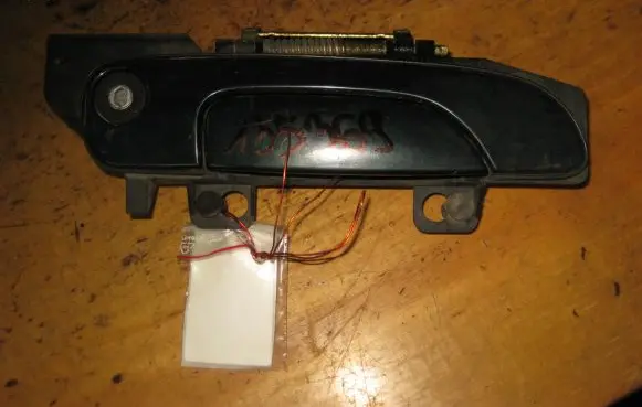 Ford Mondeo MK II Front door exterior handle