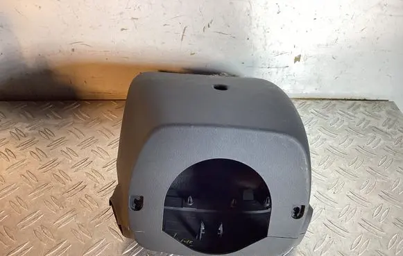 Steering wheel column trim