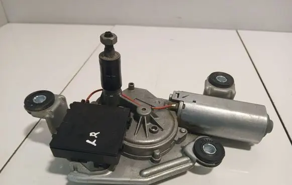 Land Rover Range Rover L322 Rear window wiper motor 0390201571