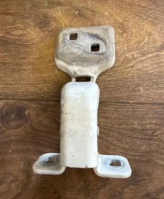 Renault Master III Front door upper hinge 804000006r