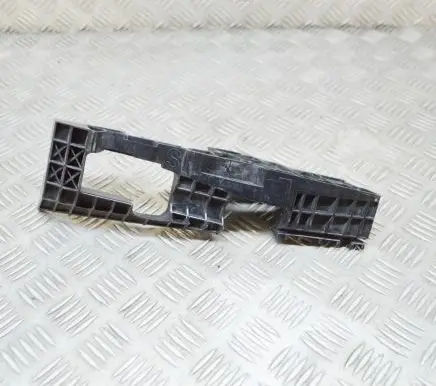 Lexus IS 220D-250-350 Front bumper mounting bracket 5211653020
