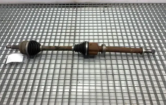 Renault Express Front driveshaft