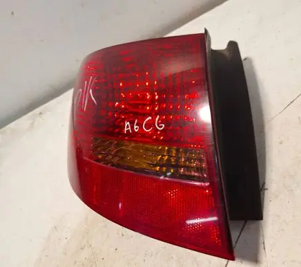 Audi A6 S6 C6 4F Rear/tail lights 89034302