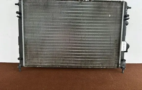 Renault Megane I Coolant radiator 7701352976