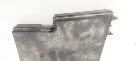 Volvo V50 Fuse box cover 30728346