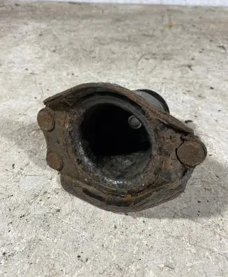 Toyota Avensis T250 Coil spring mount 