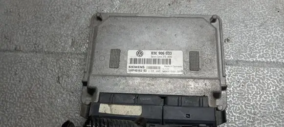 Volkswagen Polo Engine control unit/module ECU