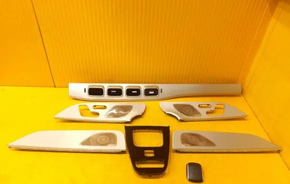 Mercedes-Benz GLE W167 Dashboard air vent grill cover trim A1677207202 A1676801405 A1677309801