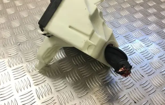 Mercedes-Benz S C217 Fuse box set A2225452040 A2225405829