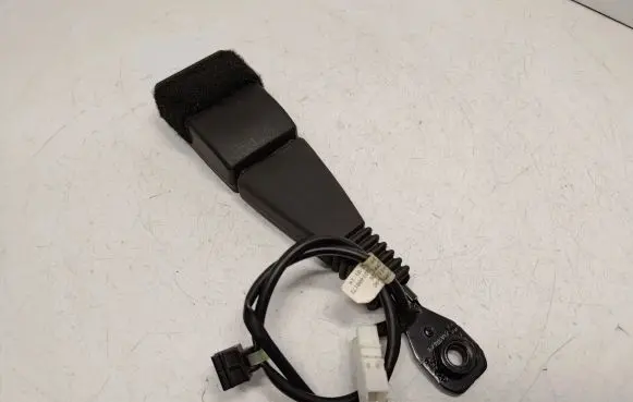 BMW X3 F25 Front seatbelt buckle 7260207 72117260207