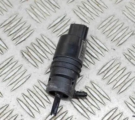 BMW 3 F30 F35 F31 Windscreen/windshield washer pump 3437380 7302589