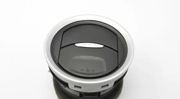 Ford Fiesta Dashboard side air vent grill/cover trim