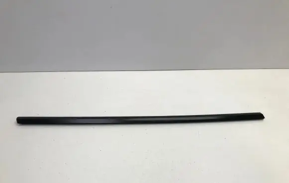 Tesla Model Y Front door windshield rail 149571100D 20221008