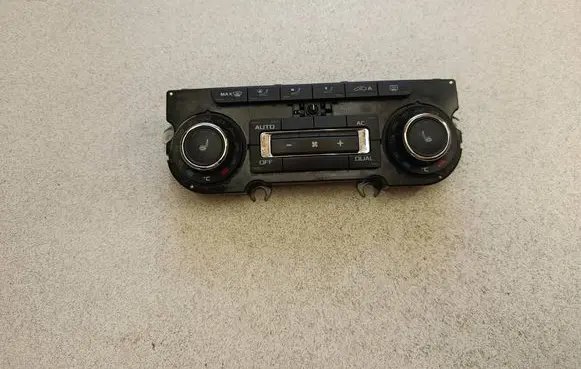 Skoda Superb B6 (3T) Climate control unit 3T0907044AS SW0401 5HB00974945