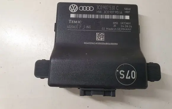 Volkswagen PASSAT B6 Other control units/modules 3C0907530C