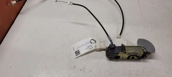 Citroen C4 I Front door lock 9647173980