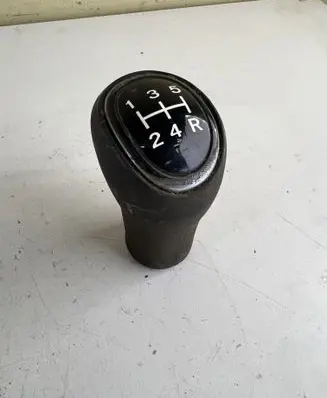 Gear lever shifter trim leather/knob