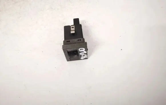 Opel Vectra C Seat heating switch 13138252