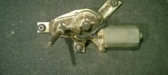 Mitsubishi Space Runner Rear window wiper motor 32081S