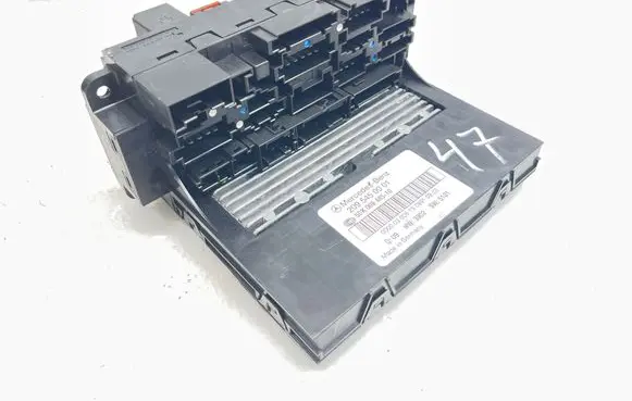 Mercedes-Benz CLK A209 C209 Fuse module 2095450001 5DK00848510