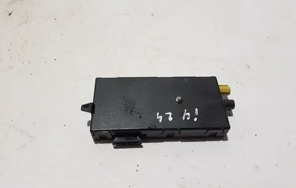 BMW 4 G22 G23 G24 G26 Aerial antenna amplifier 5A73D80