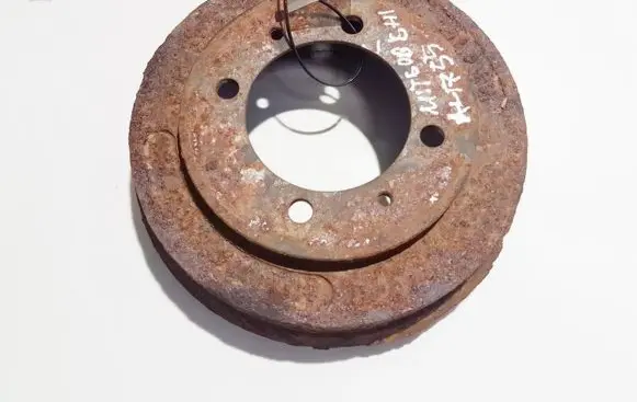 Mitsubishi Carisma Drum brake (rear) 