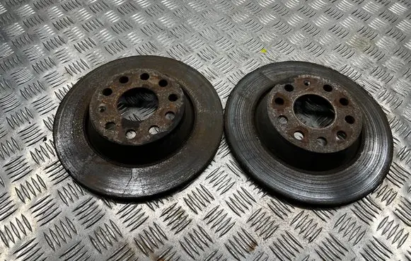 Skoda Superb B6 (3T) Rear brake disc 