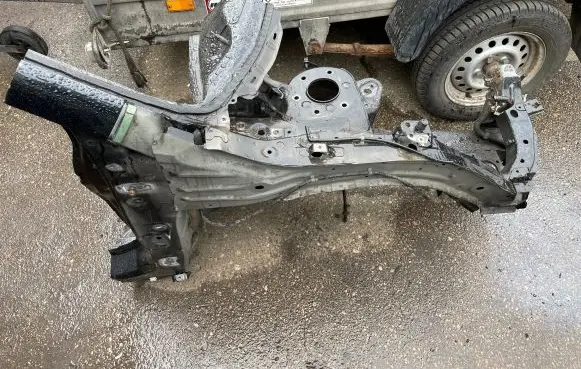 Front quarter panel