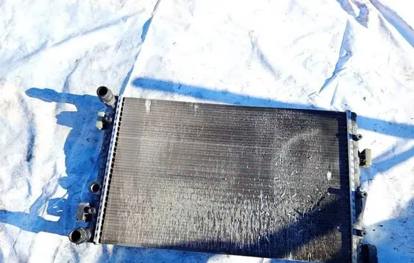 Skoda Fabia Mk1 (6Y) Coolant radiator 6q0121253l 0104041719