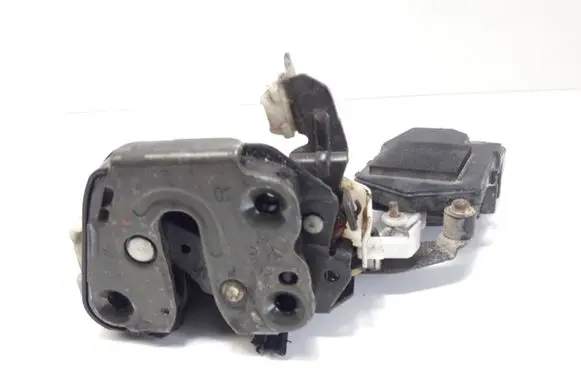 Subaru Legacy Rear door lock
