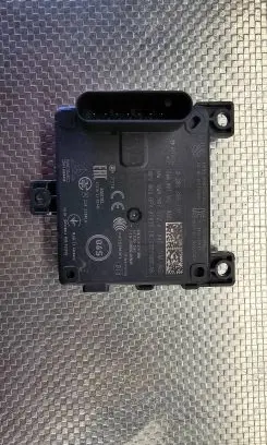 Volkswagen Golf VIII Distronic sensor radar 5WA907572A 5WA907561 0203305797