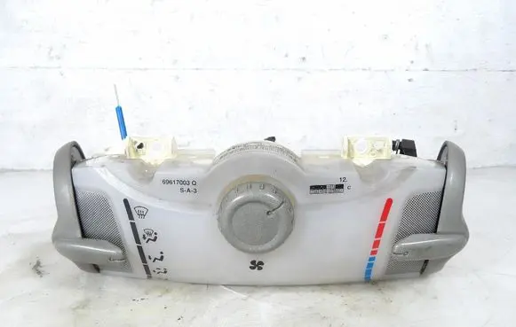 Peugeot 107 Climate control unit 55900-0H010