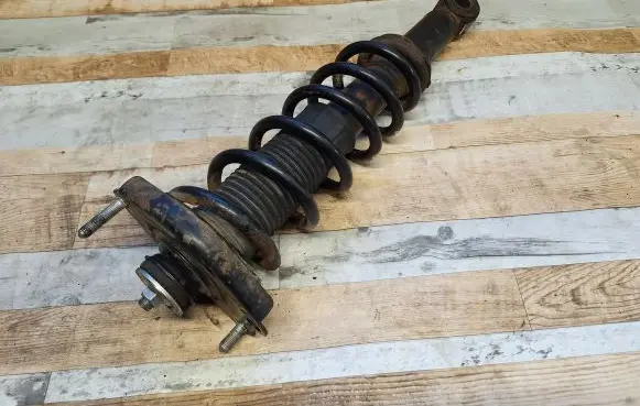 Toyota Corolla Verso AR10 Rear shock absorber with coil spring 