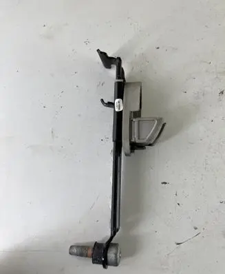 Chrysler Grand Voyager V Seat belt adjustment rail 1DW77ES3AA