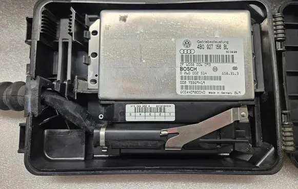 Audi A6 S6 C5 4B Gearbox control unit/module 4B0927156BL