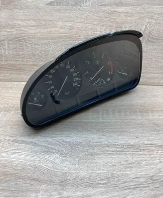 BMW X5 E53 Speedometer (instrument cluster) 6907018 110008735 112