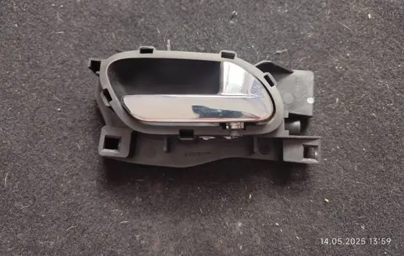 Citroen C4 I Front door interior handle 7387 100121