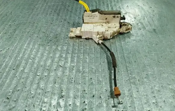 Fiat Scudo Rear door lock 9681336180
