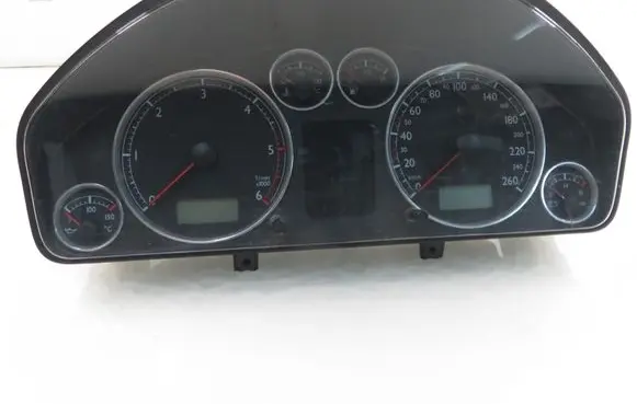 Volkswagen Sharan Speedometer (instrument cluster) 7M3920840N