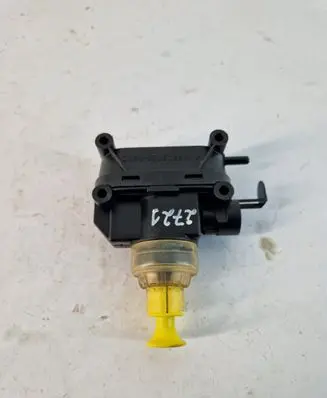 Mercedes-Benz E W124 Central locking motor 400132