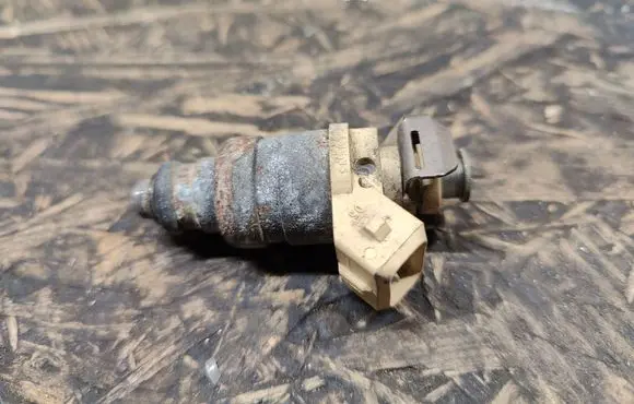 Mini One - Cooper R50 - 53 Fuel injector 1521390