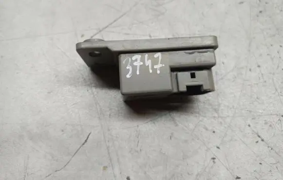 Toyota Auris 150 Other relay 8594212010