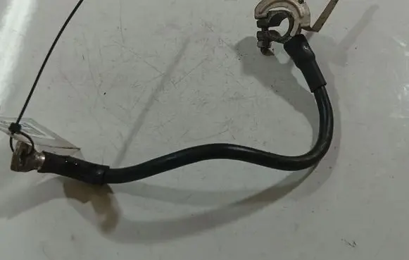 Skoda Superb B5 (3U) Positive cable (battery) 