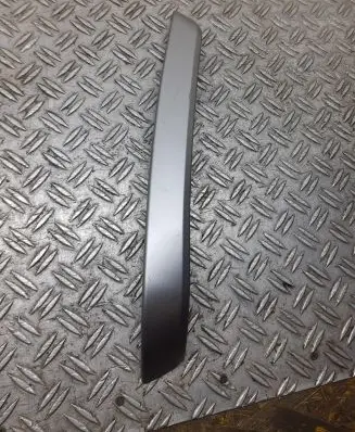 BMW 3 E90 E91 Other rear door trim element 