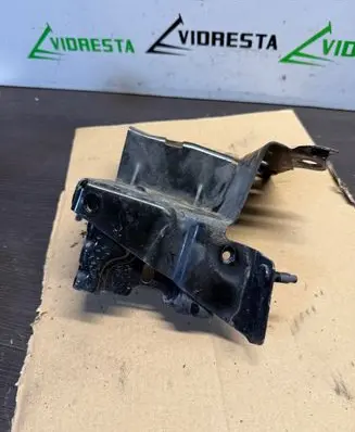 Jaguar XF X250 Other engine bay part