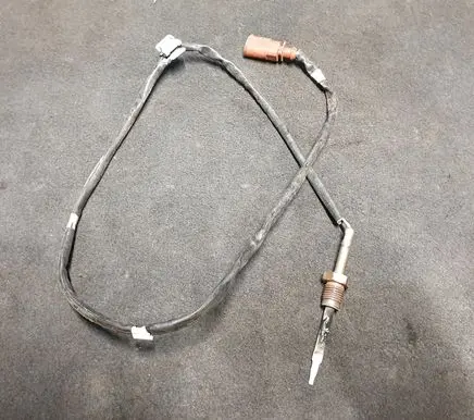 Skoda Octavia Mk3 (5E) Exhaust gas temperature sensor 04L906088DA