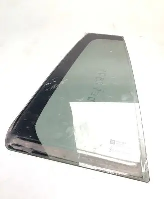 Opel Vectra C Rear vent window glass AS3